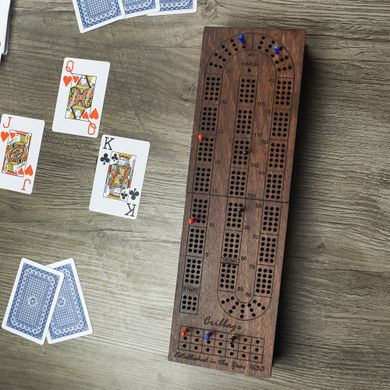 КупитиCribbage з ящиком для карт та фішок – преміальна якість з натурального дерева, компактний дизайн для подорожей і дому. Ручна розкладна дерев'яна настільна гра  фото, в інтернет-магазині взуття Nanogu.com.ua Дніпро, Київ, Полтава, Чернігів, Харків, Запоріжжя, Україна