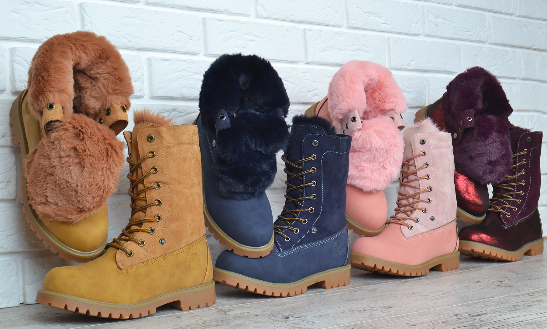 Ботинки женские зимние на шнуровке натуральная опушка Bessky Waterproof купить Украина